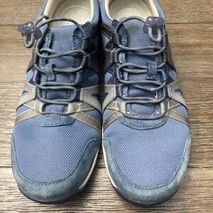 Dansko Womens Henriette Suede Sneaker Navy EU39 M US8.5-9